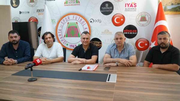Isparta 32 Spor Bülent Akan'a emanet