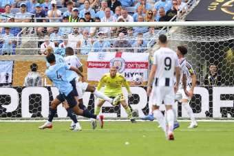 Manchester City, Juventus'u 5-2 yendi ve lider olarak gruptan çıktı