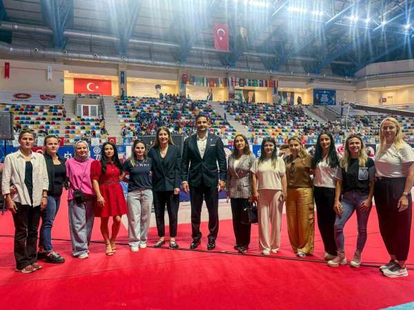 Uluslararası Yaşar Doğu, Vehbi Emre ve Hamit Kaplan Güreş Turnuvası'nda ikinci gün sona erdi