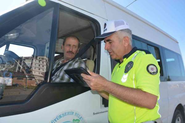 Ünye'de emniyet kemeri kullanımında sevindiren gelişme
