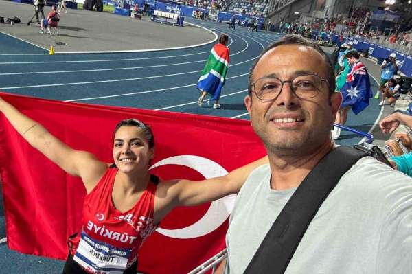 ALKÜ'nün altın kızı Esra Türkmen dünya zirvesinde