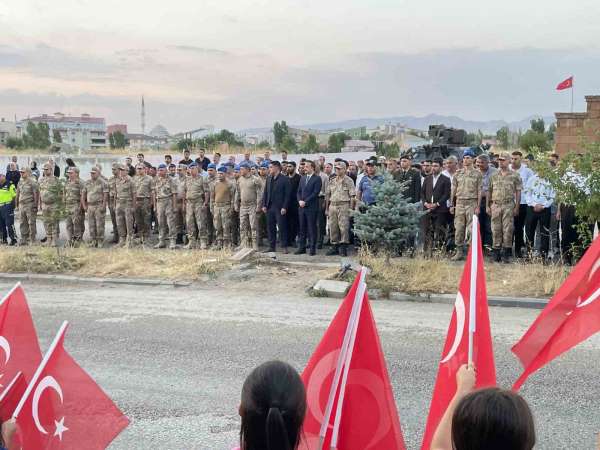 Şehit Binbaşı Arslan Kulaksız Malazgirt'te anıldı
