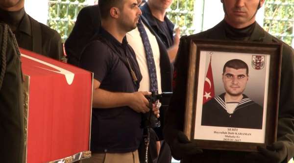 Şehit Muhafız Er Hayrullah Halit Karaman İstanbul'da son yolculuğuna uğurlandı