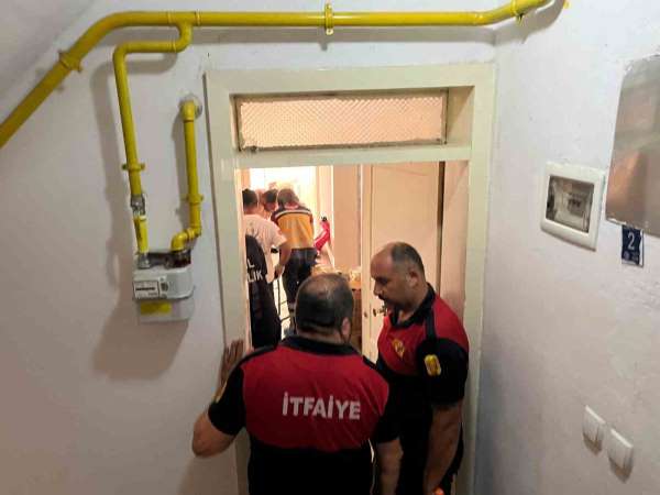 Yalnız yaşayan kadın evinde ölü bulundu