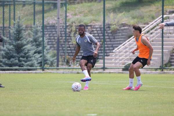 Corendon Alanyaspor, Erzurum kampına başladı