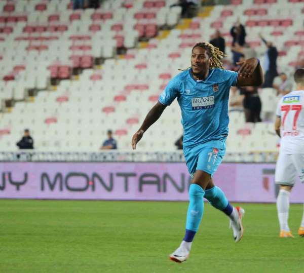 Sivasspor'da Gerson Rodrigues gol sayısını 2'ye çıkardı