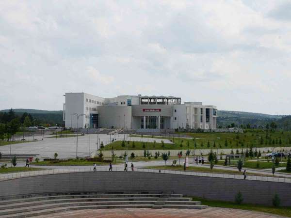 Kastamonu Üniversitesi'nde yeni tezli yüksek lisans programları açıldı