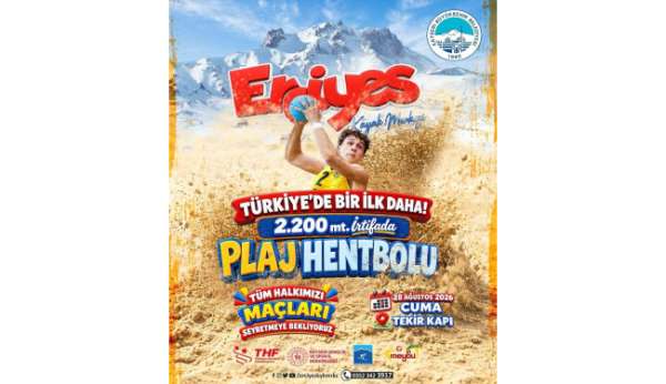 Erciyes'te 2 bin 200 metrede plaj hentbolu