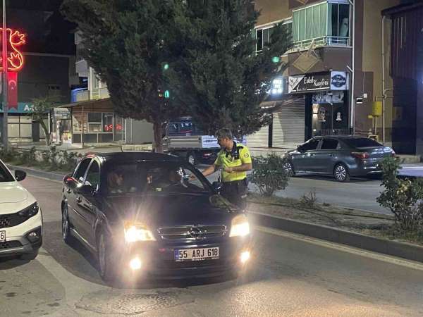 Kavak'ta trafik ve asayiş denetimleri