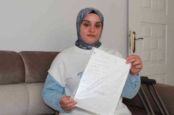 Diz ağrısıyla gittiği Dicle Üniversitesi Tıp Fakültesi Hastanesinde geçirdiği ameliyatla sakat kaldı