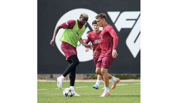 Galatasaray, Liverpool maçı hazırlıklarına başladı