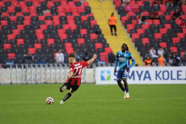 Trendyol Süper Lig: Gaziantep FK: 1 - Samsunspor: 2
