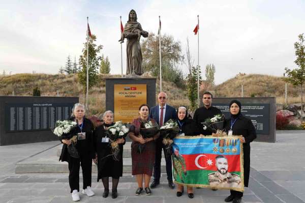 Karabağlı şehit annelerinden Başkan Yalçın'a teşekkür