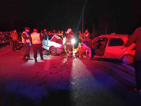 Konya'da 3 aracın karıştığı kazada 1 kişi öldü, 3 kişi yaralandı