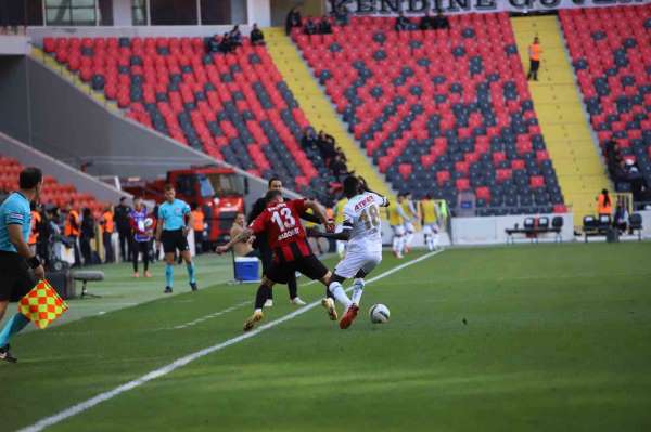 Trendyol Süper Lig: Gaziantep FK: 3 - Konyaspor: 1