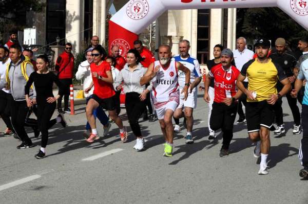 3. Cumhuriyet Halk Koşusu Söğüt'te gerçekleşti