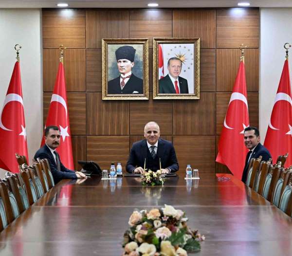 Diyarbakır'da 765 kişilik spor salonunun protokolü imzalandı