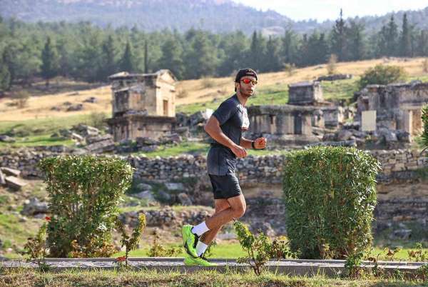 Lykos Yarı Maratonu sporcuları Pamukkale'de buluşturdu