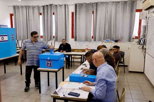 İsrail sandık başında: Gazze'ye saldırıların başladığı 7 Ekim'den bu yana ilk seçim