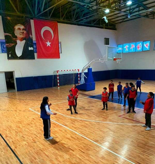 Futsal'cılar İncesu'da yetişiyor 