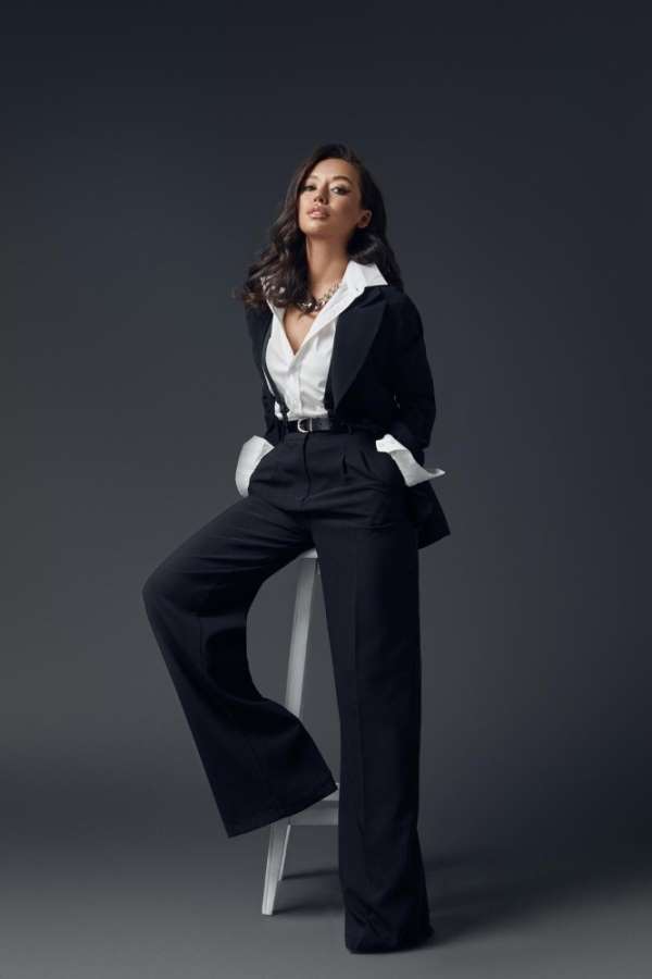 Şarkıcı Tuğba Yurt, medyanın zirvesinde