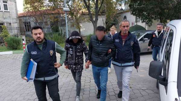 Karadeniz'deki göçmen kaçakçılığına eş zamanlı operasyon: 1'i Afgan uyruklu 3 gözaltı