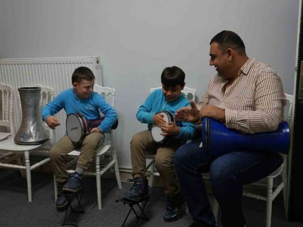 Çocuk üniversitesi özel misafirlerini ağırladı