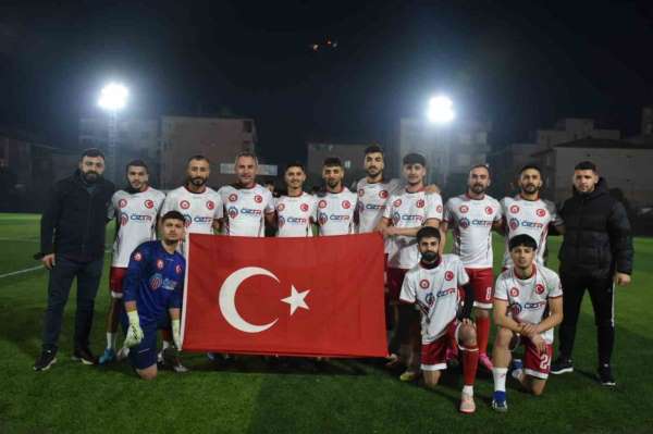 Major Futbol Ligi'nde Niğde'yi temsil eden Ovalıbağ FK, çeyrek finalde