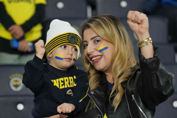 UEFA Avrupa Ligi: Fenerbahçe: 0 - Ferencvaros: 0