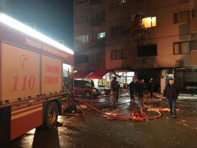 Trabzon'da tüpçü dükkanında patlama: 2 yaralı 