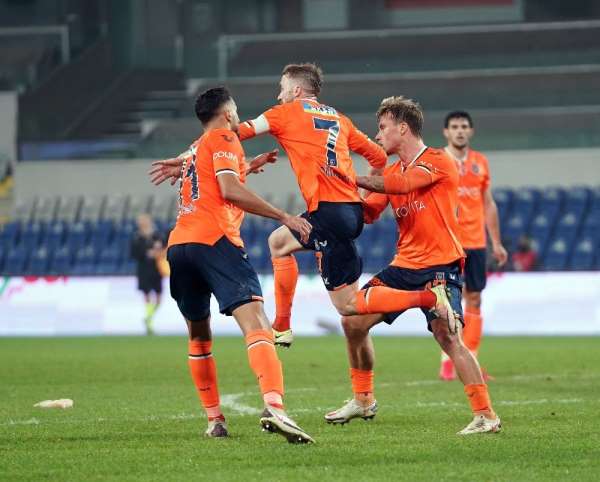 Başakşehir'in 3 puan hasreti 6 maça çıktı
