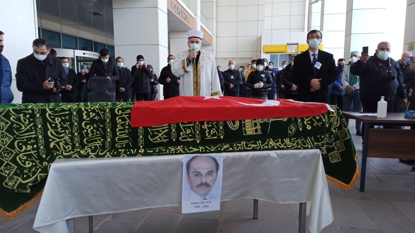 Samsun'da 'Evde kalın' mesajından 15 gün sonra hayatını kaybetti