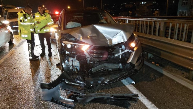 Samsun'da 4 araçlı zincirleme trafik kazası: 3 yaralı