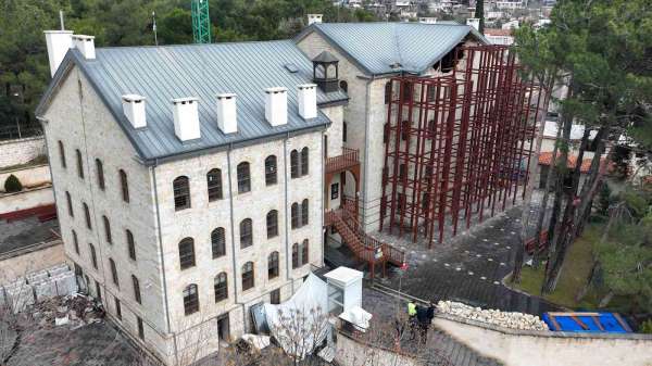 Kahramanmaraş'ta 250 yıllık tarihi yapı yeniden turizme kazandırılıyor