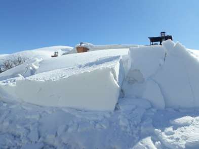 Tunceli'de kar 34 köy yolunu ulaşıma kapattı 