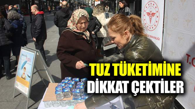 Tuz tüketimine dikkat çekmek için yürüdüler