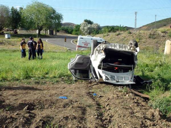 Yozgat'ta trafik kazası: 1 ölü, 2 yaralı 