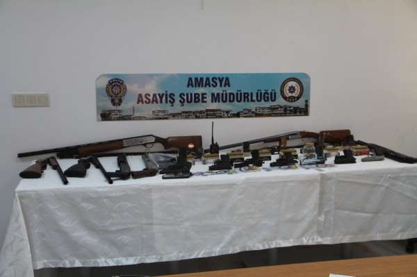 Amasya merkezli silah kaçakçılığı operasyonu: 16 gözaltı 