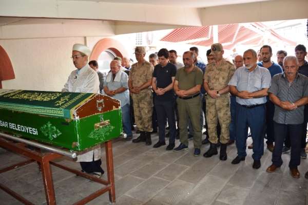 Niksar'da şehit annesi vefat etti 