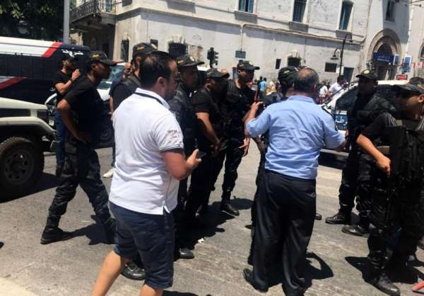 Tunus'un başkentinde intihar saldırısı 