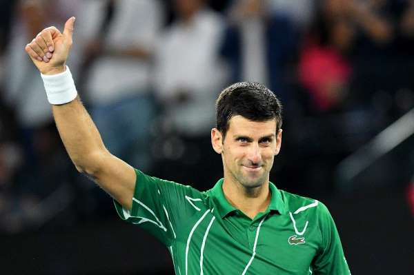 Djokovic, Avustralya Açık'ta yarı finalde 