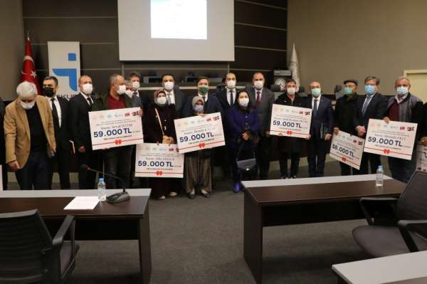 Vali Aydoğdu: 'Tek bir çıkar yolumuz var, üretim yapmak'