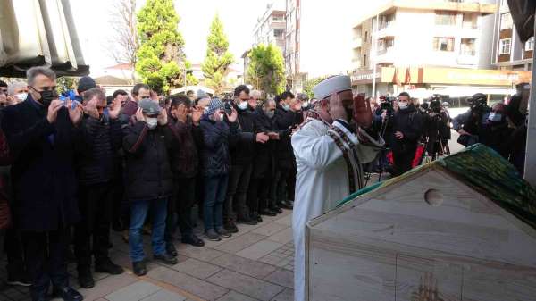 Silahlı saldırı sonucu öldürülen avukat Şafak Mahmutyazıcıoğlu son yolculuğuna uğurlandı