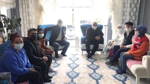 Vali Sonel: 'Her daim engelli olan ailelerimizin yanında olacağız'