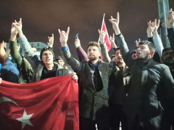 Cumhuriyet Üniversitesinde askerimize saldırı protesto edildi