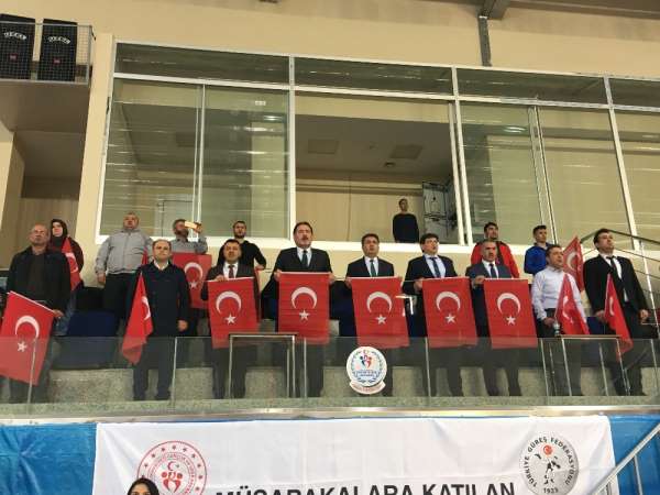 Gençlik ve Spor Hizmetleri İl Müdürü Murat Eskici: 'Vatansever sporcular ve idar