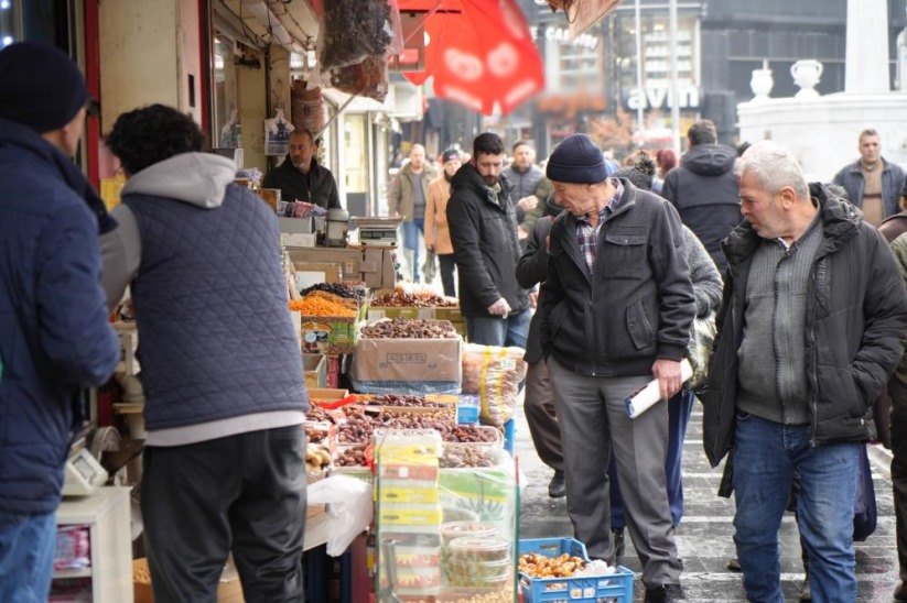 Samsun'da çarşı pazarda Ramazan bereketi