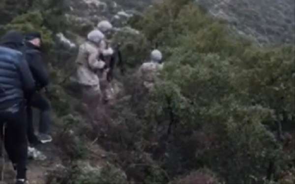 İzmir'de nefes kesen operasyon: Ormanda saklanıyordu, jandarma yakaladı