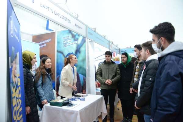Bartın Üniversitesi Batı Karadeniz'in en büyük Kariyer Fuarına katıldı