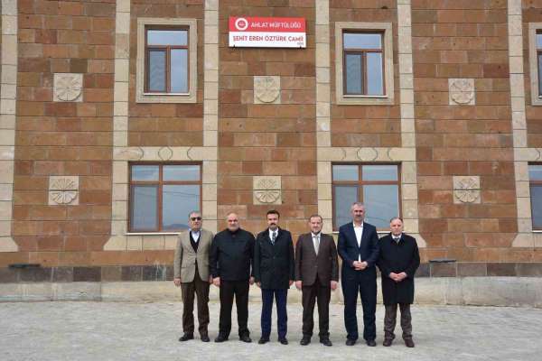 Kaymakam Bingöl, Şehit Öztürk'ün vasiyeti olan cami ve külliyeyi ziyaret etti - Bitlis haber